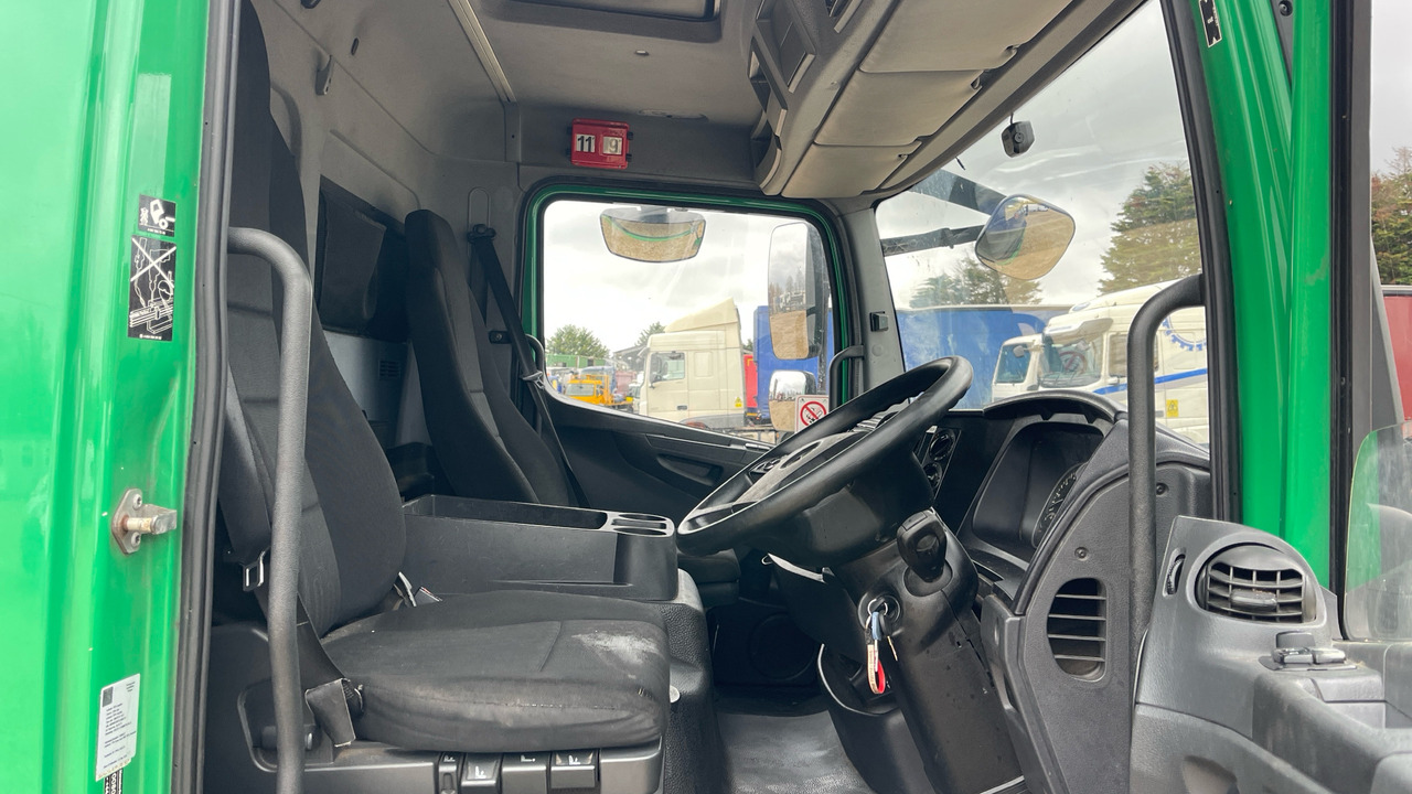 MERCEDES-BENZ ATEGO 1523 - Camión chasis: foto 5 MERCEDES-BENZ ATEGO 1523 - Camión chasis: foto 5