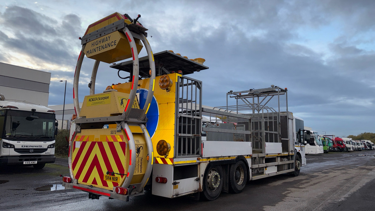 MERCEDES-BENZ ECONIC 2629 - Camión caja abierta: foto 4 MERCEDES-BENZ ECONIC 2629 - Camión caja abierta: foto 4