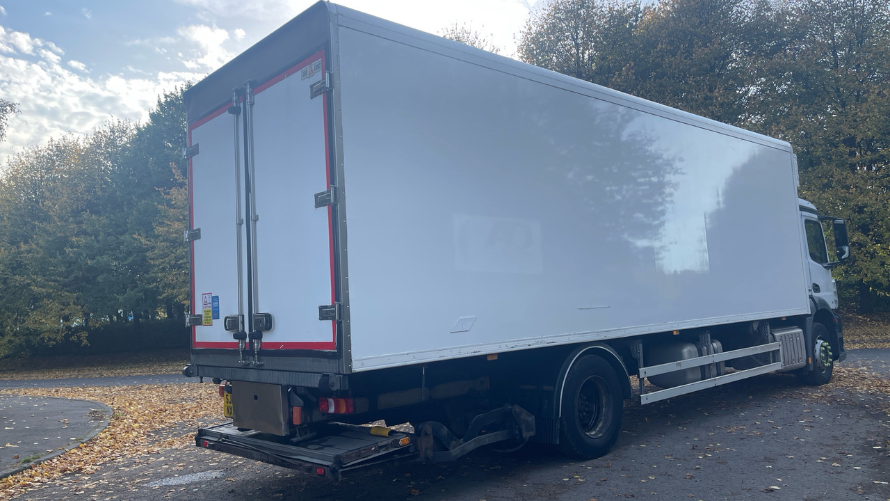 Mercedes-Benz Antos 1827 - Camión frigorífico: foto 4 Mercedes-Benz Antos 1827 - Camión frigorífico: foto 4