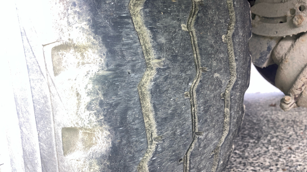 Remolque MONTRACON CURTAINSIDE: foto 16