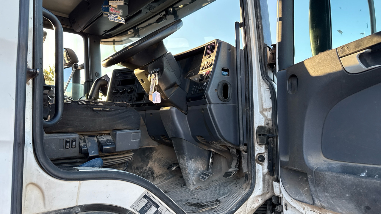 SCANIA P 280 - Camión hormigonera: foto 5 SCANIA P 280 - Camión hormigonera: foto 5