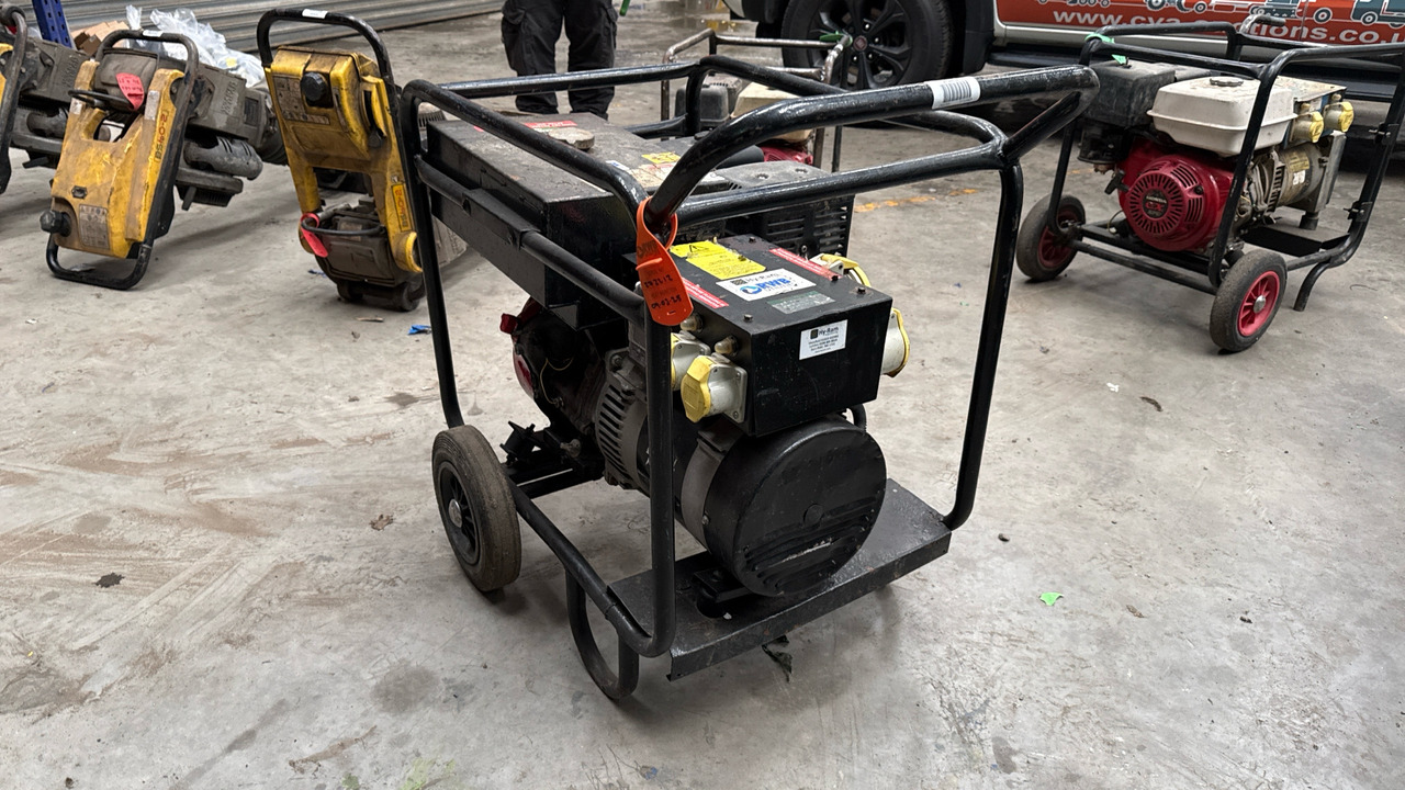 STEPHILL GENERATOR 7.5KVA, HONDA ENGINE - Equipo de construcción: foto 1 STEPHILL GENERATOR 7.5KVA, HONDA ENGINE - Equipo de construcción: foto 1