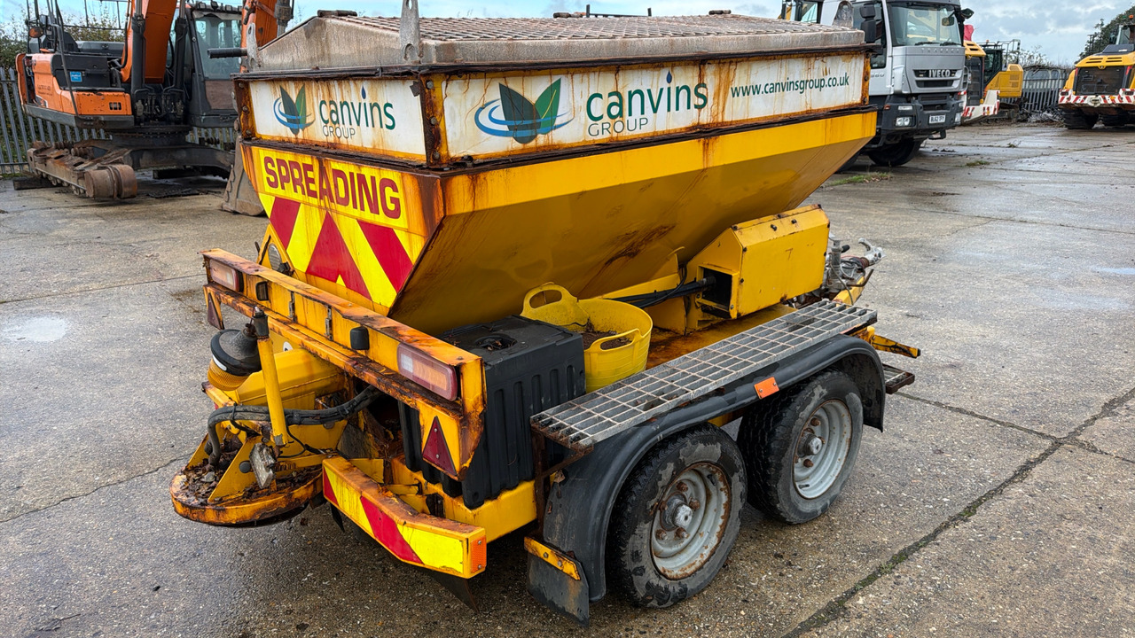 VALE CS1700 - Remolque porta maquinaria: foto 3 VALE CS1700 - Remolque porta maquinaria: foto 3