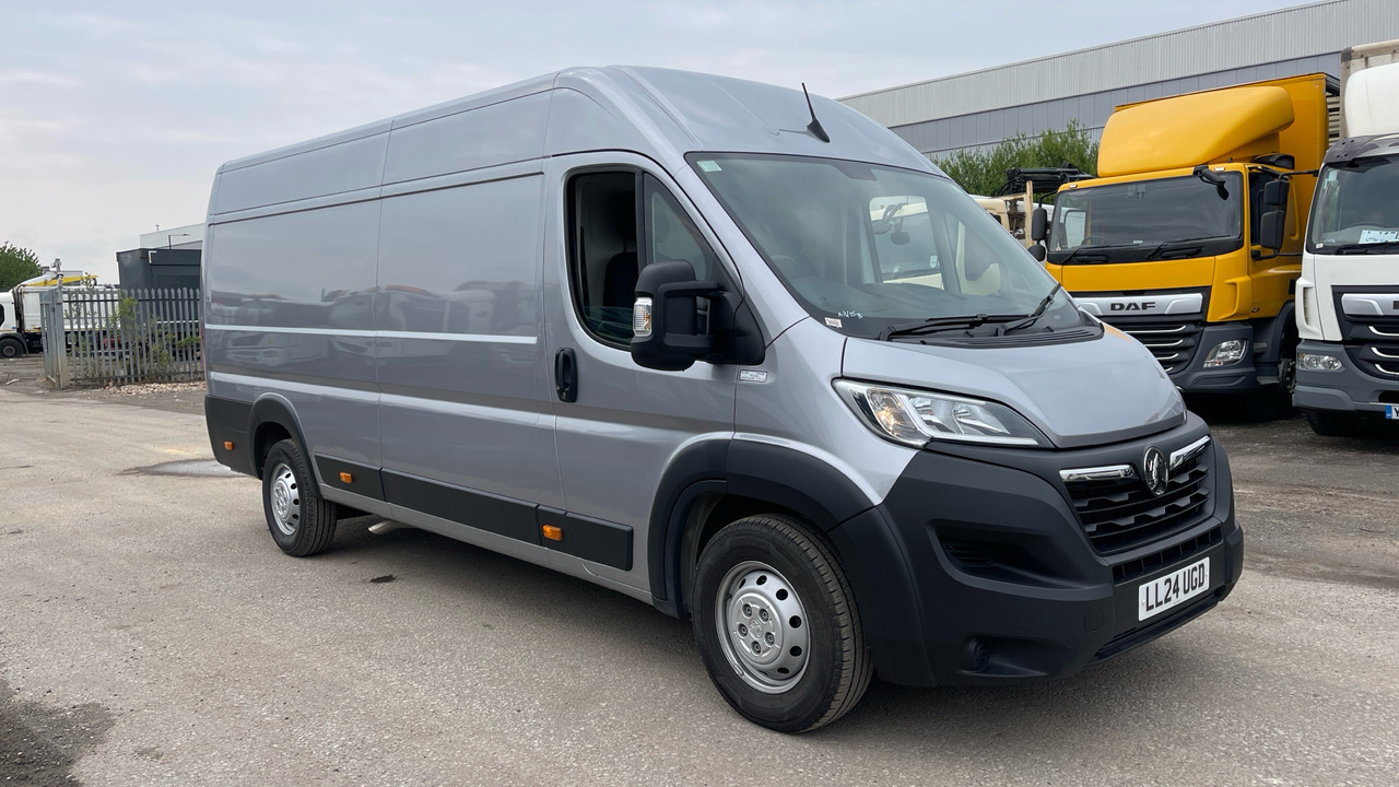 Vauxhall Movano 3500 2.2 Turbo D 140ps - Furgón: foto 1 Vauxhall Movano 3500 2.2 Turbo D 140ps - Furgón: foto 1