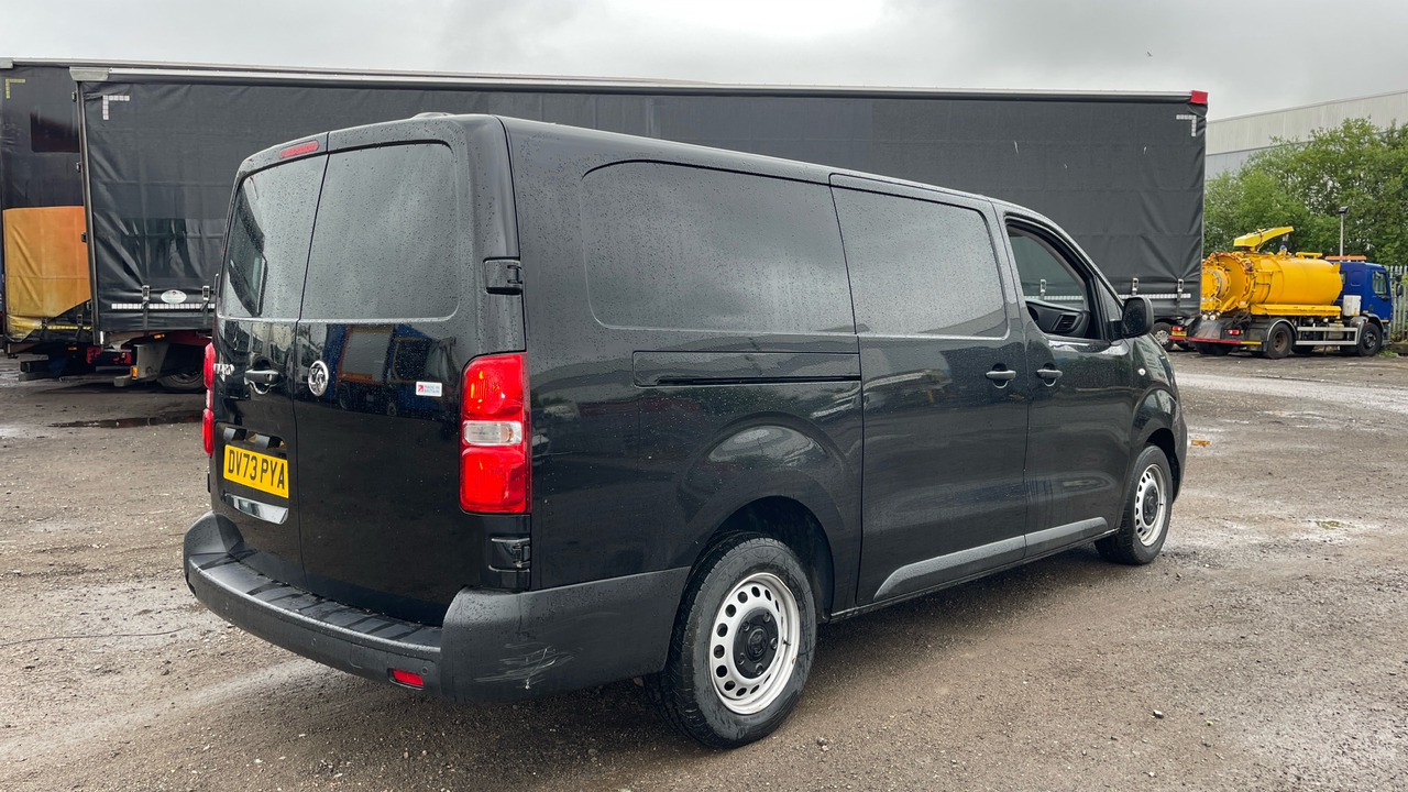 Vauxhall Vivaro 3100 2.0 145PS PRIME - Furgoneta pequeña: foto 4 Vauxhall Vivaro 3100 2.0 145PS PRIME - Furgoneta pequeña: foto 4