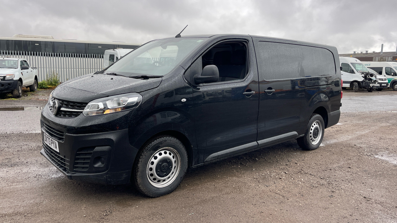 Vauxhall Vivaro 3100 2.0 145PS PRIME - Furgoneta pequeña: foto 2 Vauxhall Vivaro 3100 2.0 145PS PRIME - Furgoneta pequeña: foto 2
