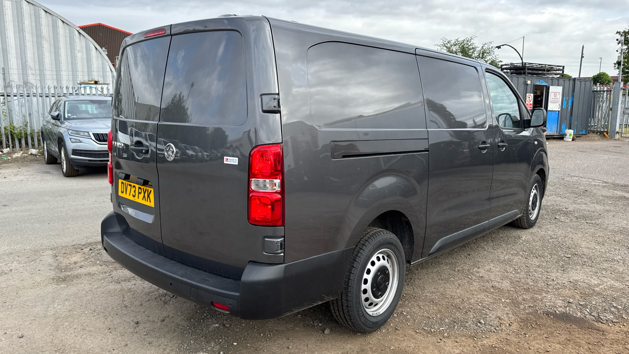 Vauxhall Vivaro 3100 2.0D 145PS PRIME - Furgoneta pequeña: foto 4 Vauxhall Vivaro 3100 2.0D 145PS PRIME - Furgoneta pequeña: foto 4