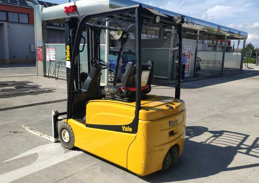 Yale ERP16 VT - Carretilla elevadora eléctrica: foto 2 Yale ERP16 VT - Carretilla elevadora eléctrica: foto 2