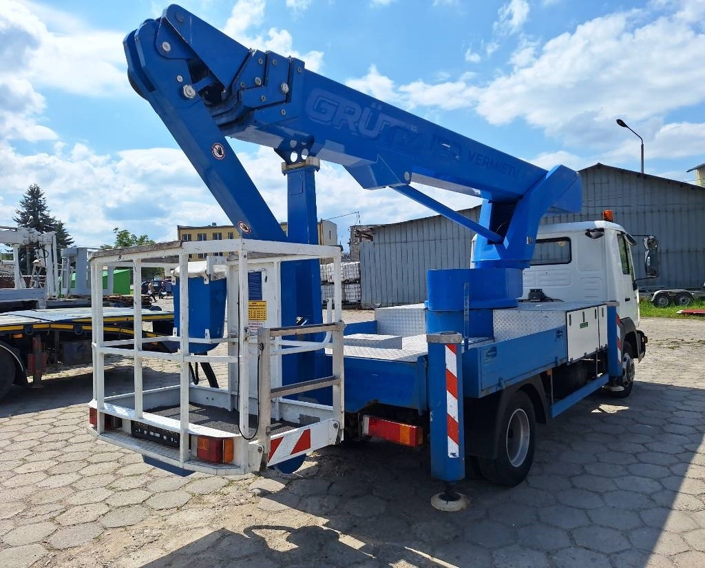 Bison TKA 30 KS - Camión con plataforma elevadora: foto 2 Bison TKA 30 KS - Camión con plataforma elevadora: foto 2