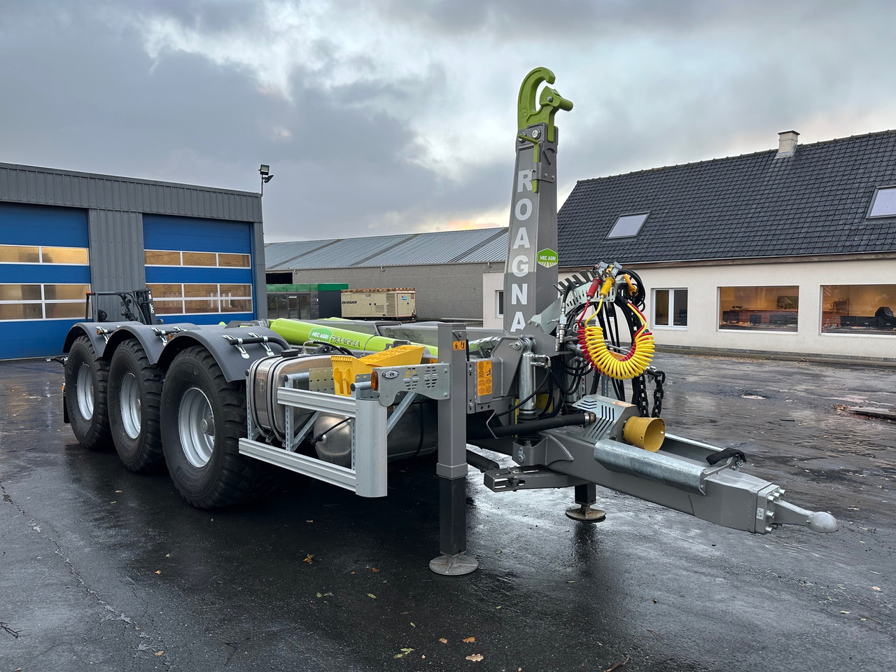 ROAGNA R20.3 - Remolque volquete agrícola: foto 2 ROAGNA R20.3 - Remolque volquete agrícola: foto 2