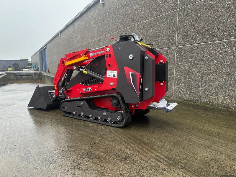 Rhinoceros KS925 - Bulldozer: foto 2 Rhinoceros KS925 - Bulldozer: foto 2