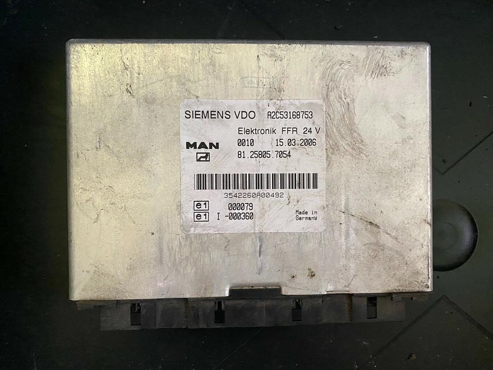 MAN SIEMENS VDO ELEKTRONIK FFR 81.25805.7054 - Unidad de control para Camión: foto 1 MAN SIEMENS VDO ELEKTRONIK FFR 81.25805.7054 - Unidad de control para Camión: foto 1