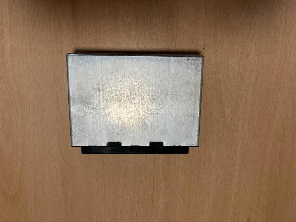 MAN SIEMENS VDO ELEKTRONIK FFR Steuergerät 81.25805.7051 - Unidad de control para Camión: foto 4 MAN SIEMENS VDO ELEKTRONIK FFR Steuergerät 81.25805.7051 - Unidad de control para Camión: foto 4