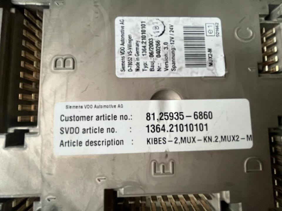 MAN Siemens VDO MUX2-M Steuergerät 81.25935-6860 - Unidad de control para Camión: foto 2 MAN Siemens VDO MUX2-M Steuergerät 81.25935-6860 - Unidad de control para Camión: foto 2