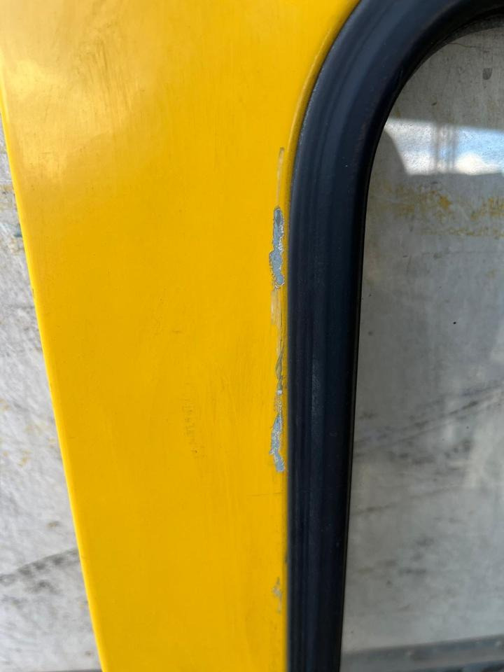 MAN TGL 12.240 Beifahrertür, Tür vorne rechts gelb RN001 - Puerta y piezas para Camión: foto 4 MAN TGL 12.240 Beifahrertür, Tür vorne rechts gelb RN001 - Puerta y piezas para Camión: foto 4