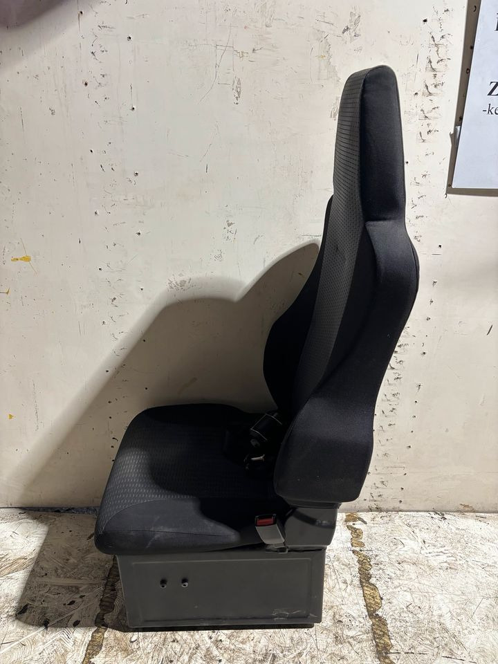 MAN TGL Beifahrersitz Euro 5/6 - Asiento para Camión: foto 3 MAN TGL Beifahrersitz Euro 5/6 - Asiento para Camión: foto 3