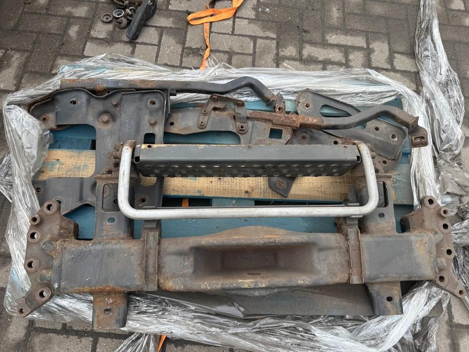 Parachoques para Camión MAN TGX Eisen Stoßstange komplett: foto 7