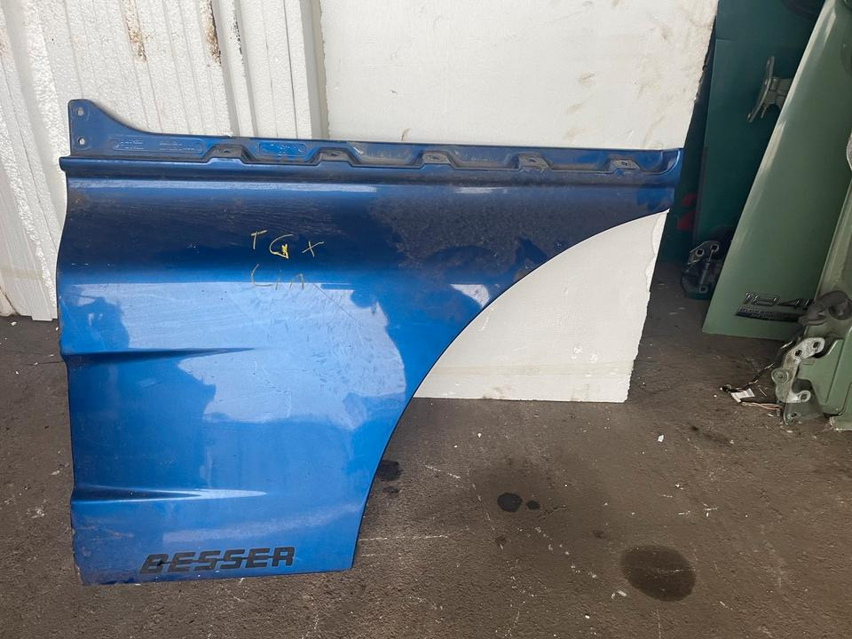 MAN TGX TGA Abdeckung Türverlängerung Links Blau - Puerta y piezas para Camión: foto 1 MAN TGX TGA Abdeckung Türverlängerung Links Blau - Puerta y piezas para Camión: foto 1