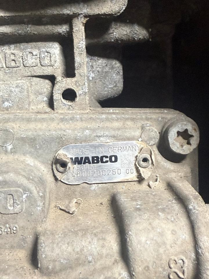MAN WABCO Fußbremsventil 4800200260 - Piezas de freno para Camión: foto 3 MAN WABCO Fußbremsventil 4800200260 - Piezas de freno para Camión: foto 3