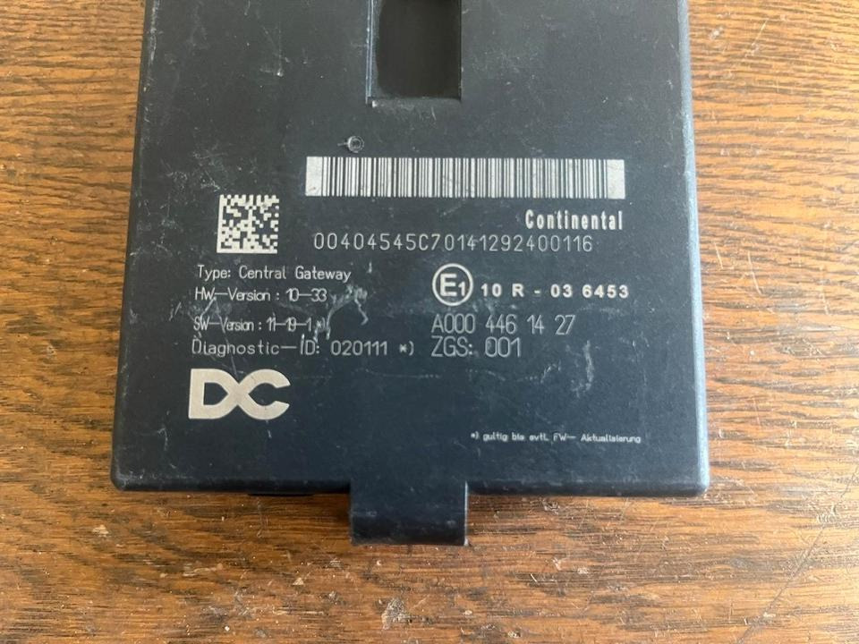 Mercedes Actros MP4 Central Gateway Steuergerät A0004461427 - Unidad de control para Camión: foto 3 Mercedes Actros MP4 Central Gateway Steuergerät A0004461427 - Unidad de control para Camión: foto 3