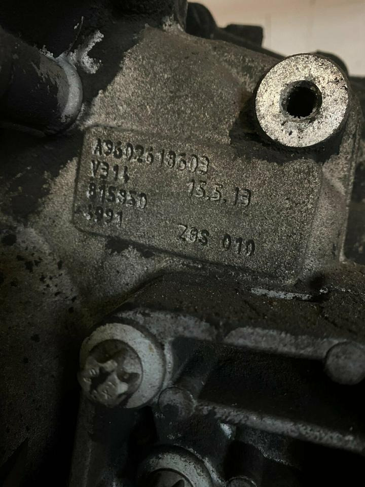 Mercedes Actros MP4 Getriebe G211-12 - Caja de cambios para Camión: foto 3 Mercedes Actros MP4 Getriebe G211-12 - Caja de cambios para Camión: foto 3