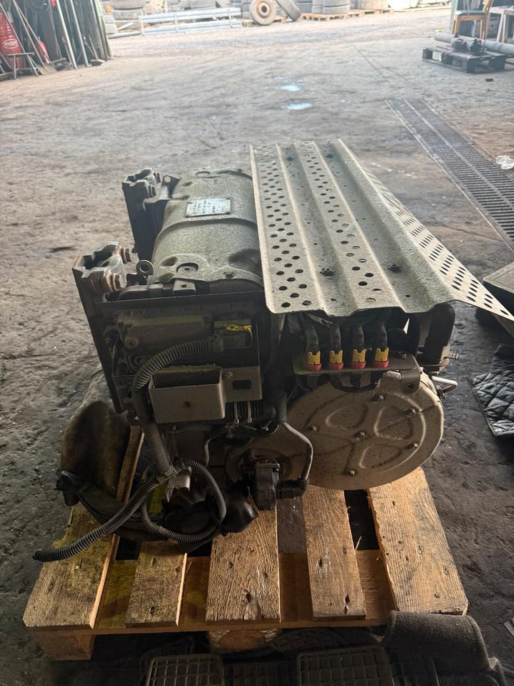 Mercedes Atego 4 EU6 Auspuff Katalysator A0074909712 - Convertidor catalítico para Camión: foto 5 Mercedes Atego 4 EU6 Auspuff Katalysator A0074909712 - Convertidor catalítico para Camión: foto 5