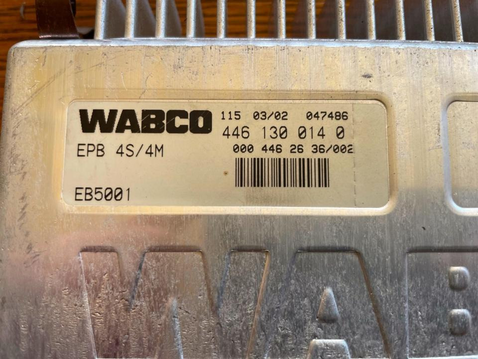 Mercedes Atego EPB Steuergerät 000 446 26 36, WABCO 446130014 - Unidad de control para Camión: foto 2 Mercedes Atego EPB Steuergerät 000 446 26 36, WABCO 446130014 - Unidad de control para Camión: foto 2