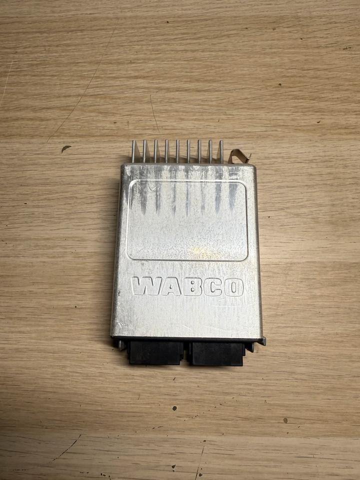 Mercedes Atego WABCO ECAS Steuergerät 0004462117 - Unidad de control para Camión: foto 3 Mercedes Atego WABCO ECAS Steuergerät 0004462117 - Unidad de control para Camión: foto 3