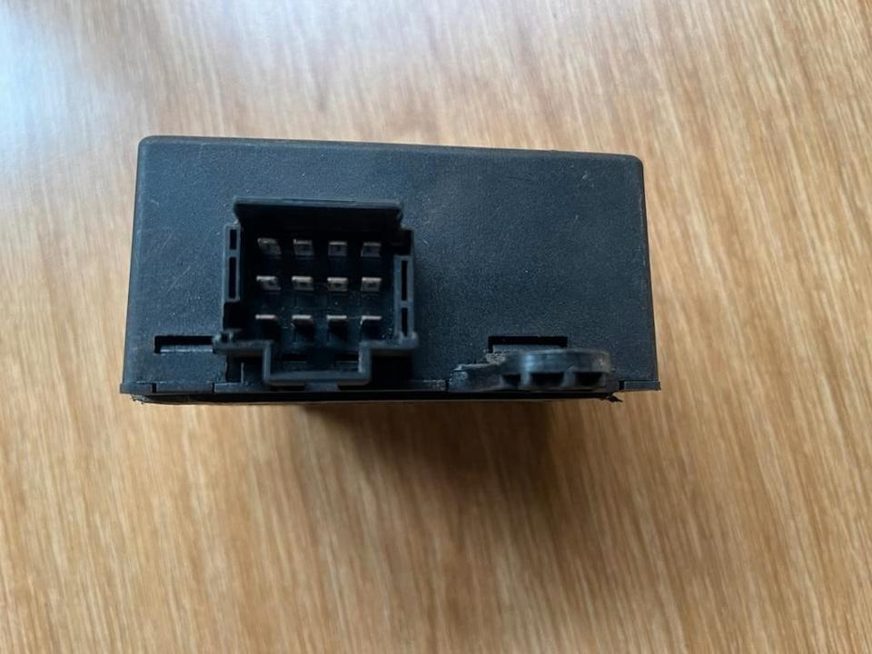 Mercedes Benz Vito W638 Wegfahrsperre Modul 0335456032 - Unidad de control para Camión: foto 3 Mercedes Benz Vito W638 Wegfahrsperre Modul 0335456032 - Unidad de control para Camión: foto 3