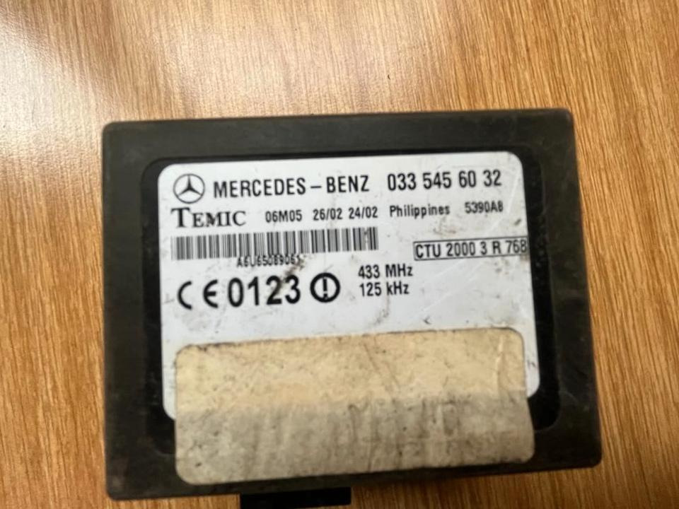 Mercedes Benz Vito W638 Wegfahrsperre Modul 0335456032 - Unidad de control para Camión: foto 2 Mercedes Benz Vito W638 Wegfahrsperre Modul 0335456032 - Unidad de control para Camión: foto 2