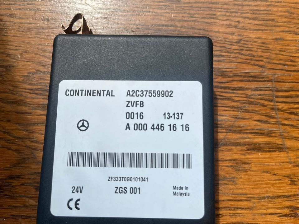 Mercedes Continental ZVFB Steuergerät A0004461616 - Unidad de control para Camión: foto 2 Mercedes Continental ZVFB Steuergerät A0004461616 - Unidad de control para Camión: foto 2