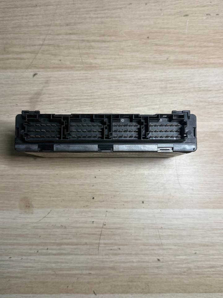 Mercedes Elektronik FR Steuergerät A0014461302 - Unidad de control para Camión: foto 4 Mercedes Elektronik FR Steuergerät A0014461302 - Unidad de control para Camión: foto 4