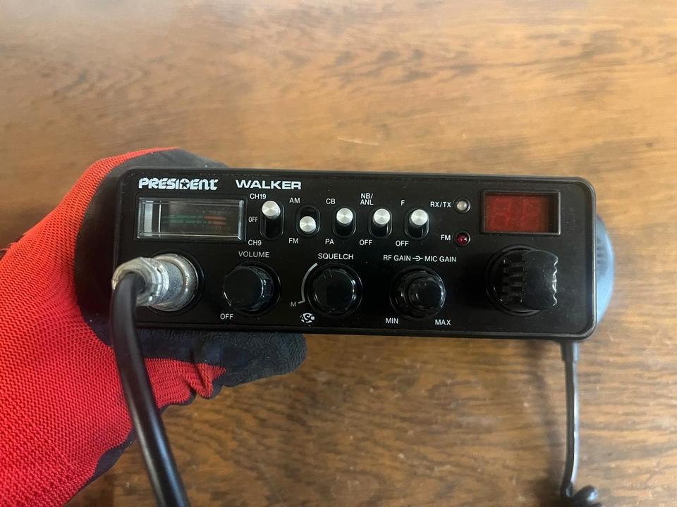 President Walker Funkgerät 34540 - Sistema de navegación para Camión: foto 2 President Walker Funkgerät 34540 - Sistema de navegación para Camión: foto 2