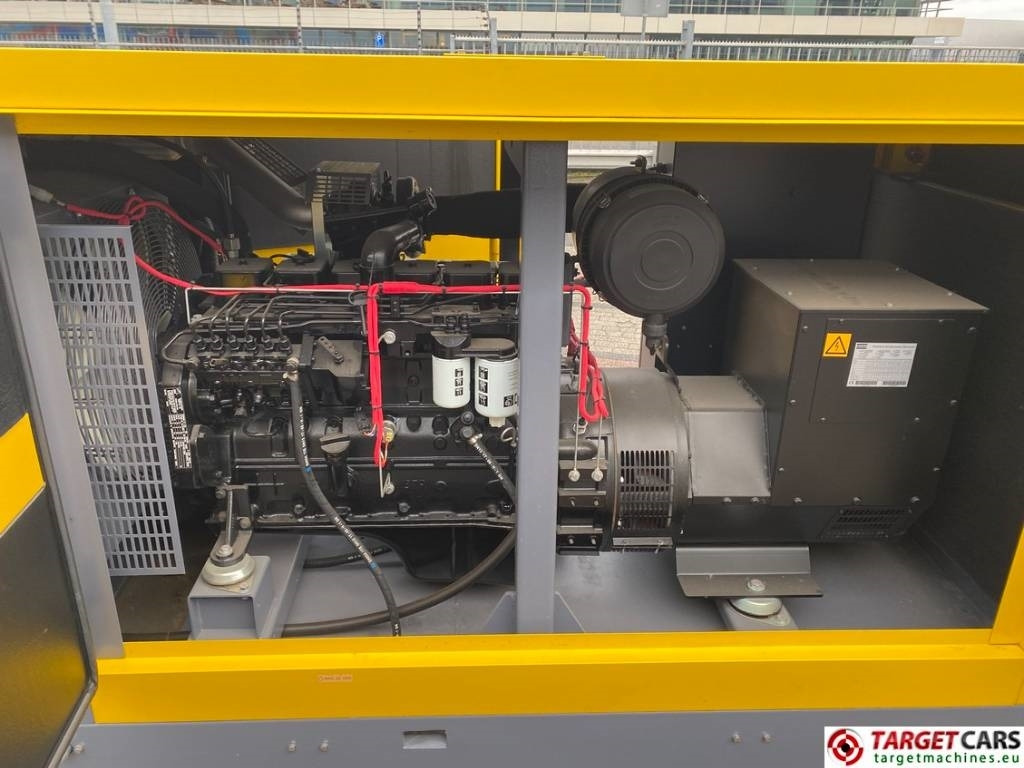 Arrendamiento de Atlas Copco QES80 Diesel 90KVA Generator 400/230V Unusde  Atlas Copco QES80 Diesel 90KVA Generator 400/230V Unusde: foto 7