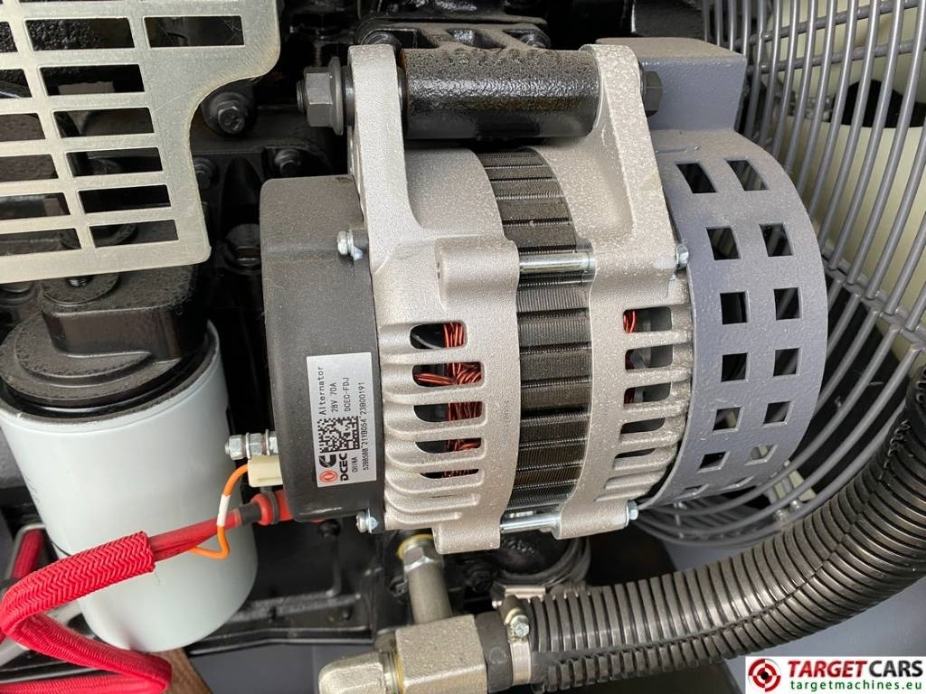 Arrendamiento de Atlas Copco QES80 Diesel 90KVA Generator 400/230V Unusde  Atlas Copco QES80 Diesel 90KVA Generator 400/230V Unusde: foto 23