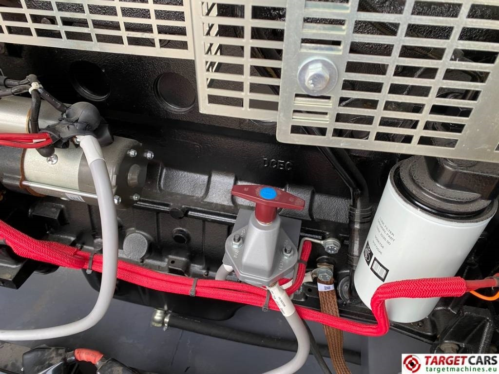 Arrendamiento de Atlas Copco QES80 Diesel 90KVA Generator 400/230V Unusde  Atlas Copco QES80 Diesel 90KVA Generator 400/230V Unusde: foto 22