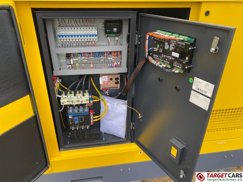 Arrendamiento de Atlas Copco QES80 Diesel 90KVA Generator 400/230V Unusde  Atlas Copco QES80 Diesel 90KVA Generator 400/230V Unusde: foto 14