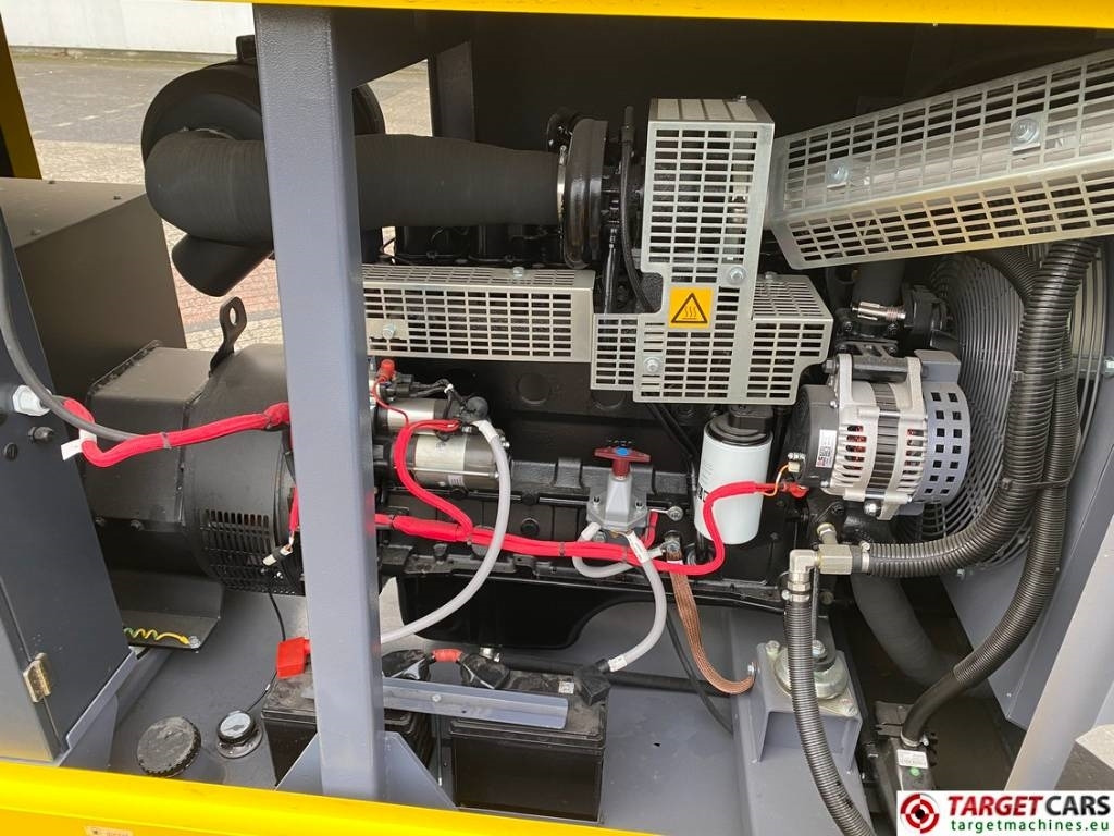 Arrendamiento de Atlas Copco QES80 Diesel 90KVA Generator 400/230V Unusde  Atlas Copco QES80 Diesel 90KVA Generator 400/230V Unusde: foto 20