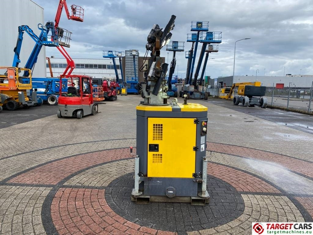 Torre de iluminación Atlas Copco QLB60 Tower Light 4x350W Led: foto 29 Torre de iluminación Atlas Copco QLB60 Tower Light 4x350W Led: foto 29