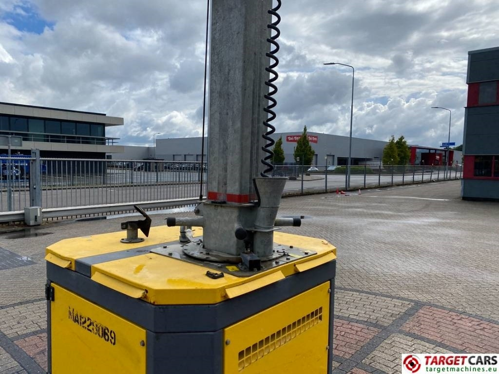 Torre de iluminación Atlas Copco QLB60 Tower Light 4x350W Led: foto 26 Torre de iluminación Atlas Copco QLB60 Tower Light 4x350W Led: foto 26