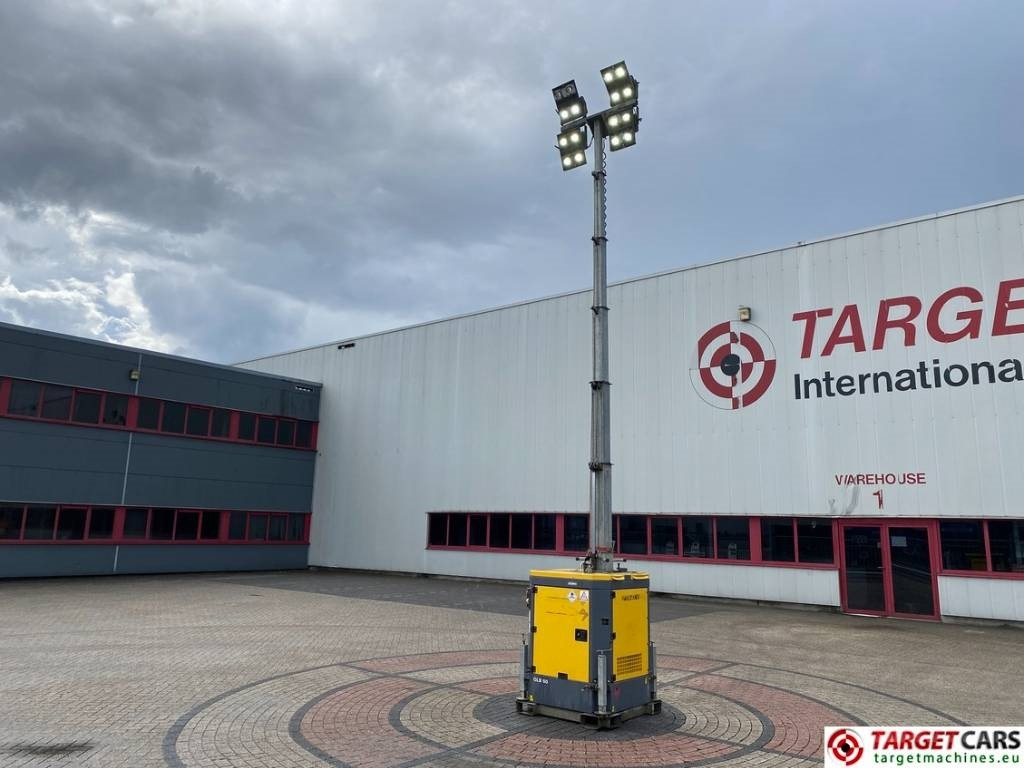 Torre de iluminación Atlas Copco QLB60 Tower Light 4x350W Led: foto 7 Torre de iluminación Atlas Copco QLB60 Tower Light 4x350W Led: foto 7