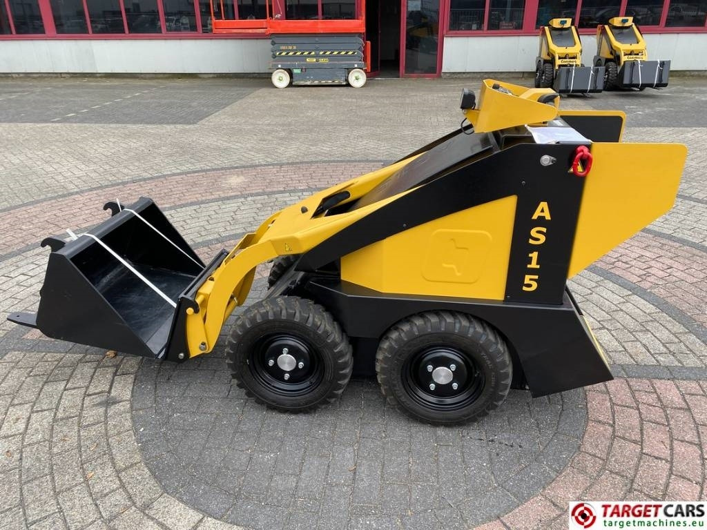 Minicargadora Conmeq AS15 Mini Skid Steer Loader 4x4 Electric: foto 28 Minicargadora Conmeq AS15 Mini Skid Steer Loader 4x4 Electric: foto 28