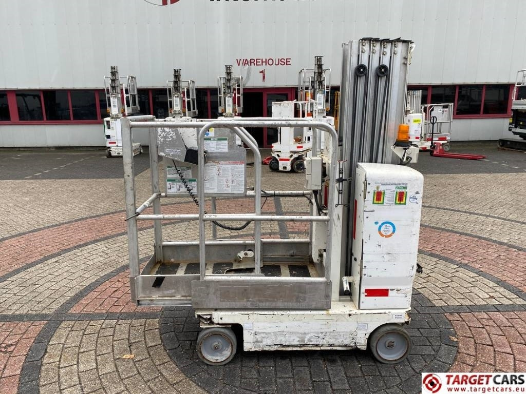 Genie GR-20 RunAbout Electric Vertical Mast Lift 802cm - Plataforma de mástil vertical: foto 5 Genie GR-20 RunAbout Electric Vertical Mast Lift 802cm - Plataforma de mástil vertical: foto 5