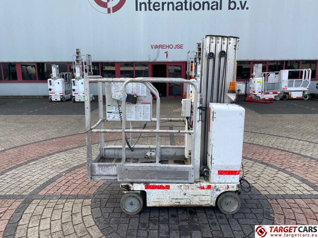 Genie GR-20 RunAbout Electric Vertical Mast Lift 802cm - Plataforma de mástil vertical: foto 5 Genie GR-20 RunAbout Electric Vertical Mast Lift 802cm - Plataforma de mástil vertical: foto 5