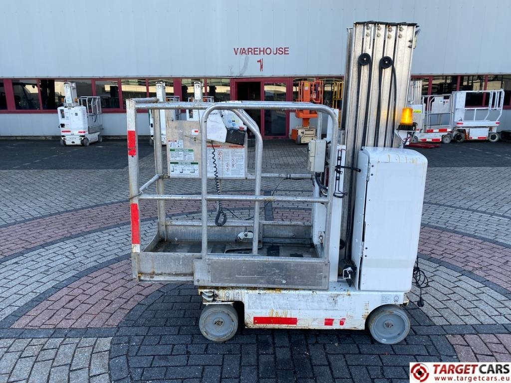 Genie GR20 RubAbout Electric Vertical Mast Lift 802cm - Plataforma de mástil vertical: foto 5 Genie GR20 RubAbout Electric Vertical Mast Lift 802cm - Plataforma de mástil vertical: foto 5