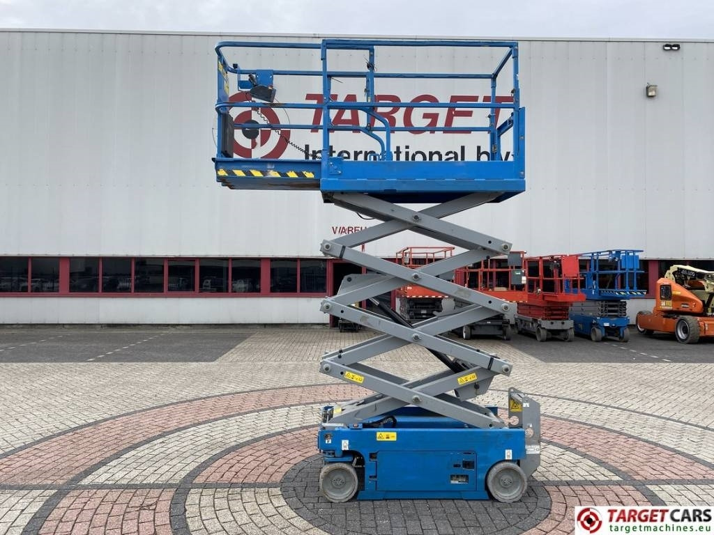 Genie GS-1932 Electric Scissor Work Lift 779cm - Plataforma de tijeras: foto 5 Genie GS-1932 Electric Scissor Work Lift 779cm - Plataforma de tijeras: foto 5