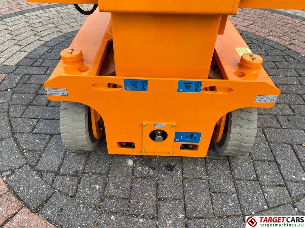 Arrendamiento de Hangcha HV70D Electric Vertical Mast Work Lift 680cm  Hangcha HV70D Electric Vertical Mast Work Lift 680cm: foto 29