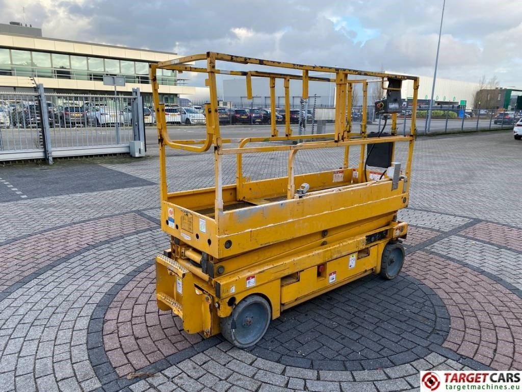 Haulotte Compact 8 Elecftric Scissor Work Lift 818cm - Plataforma de tijeras: foto 3 Haulotte Compact 8 Elecftric Scissor Work Lift 818cm - Plataforma de tijeras: foto 3