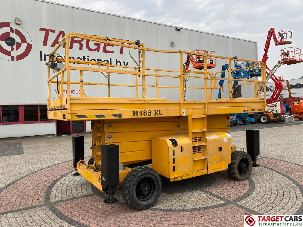 Haulotte H18SXL Diesel 4x4 Scissor Work Lift 1800cm - Plataforma de tijeras: foto 1 Haulotte H18SXL Diesel 4x4 Scissor Work Lift 1800cm - Plataforma de tijeras: foto 1