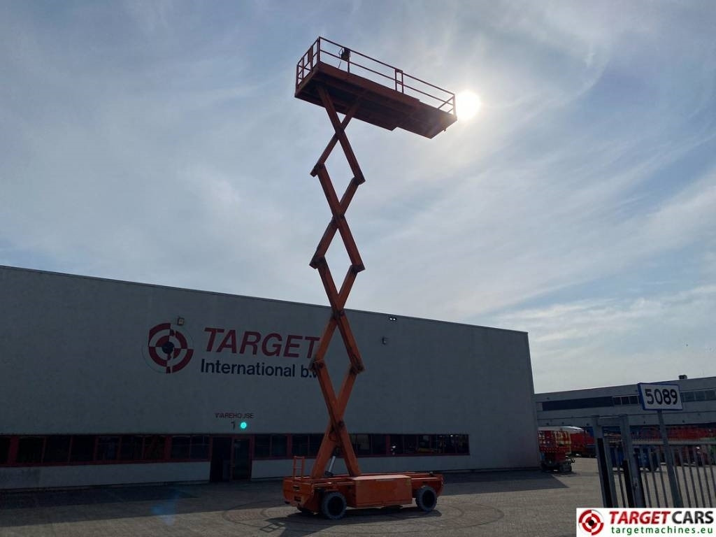 Plataforma de tijeras Holland Lift Q-135EL18 MonoStar Electric Scissor WorkLift 15.5M: foto 6